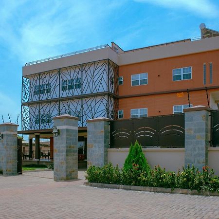Frederick'S Lodge Kumasi Luaran gambar