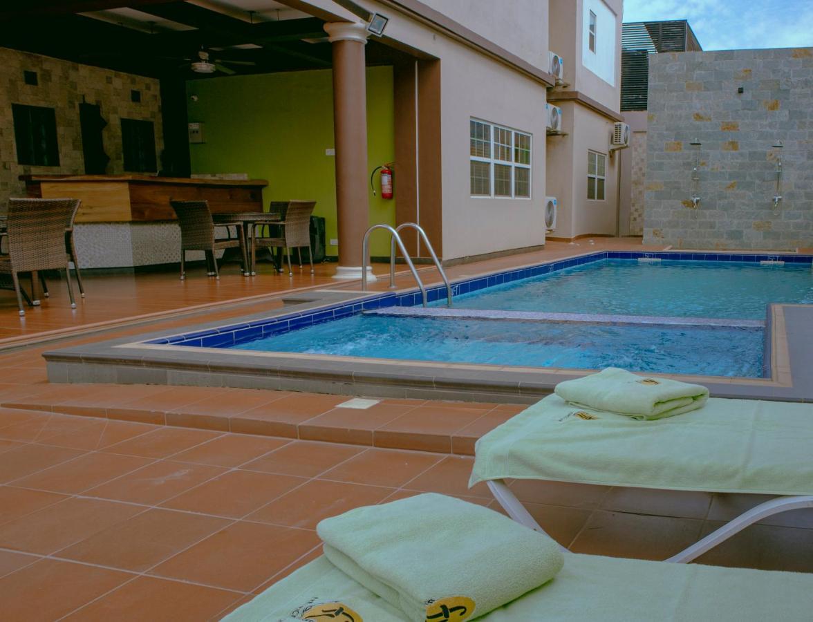 Frederick'S Lodge Kumasi Luaran gambar