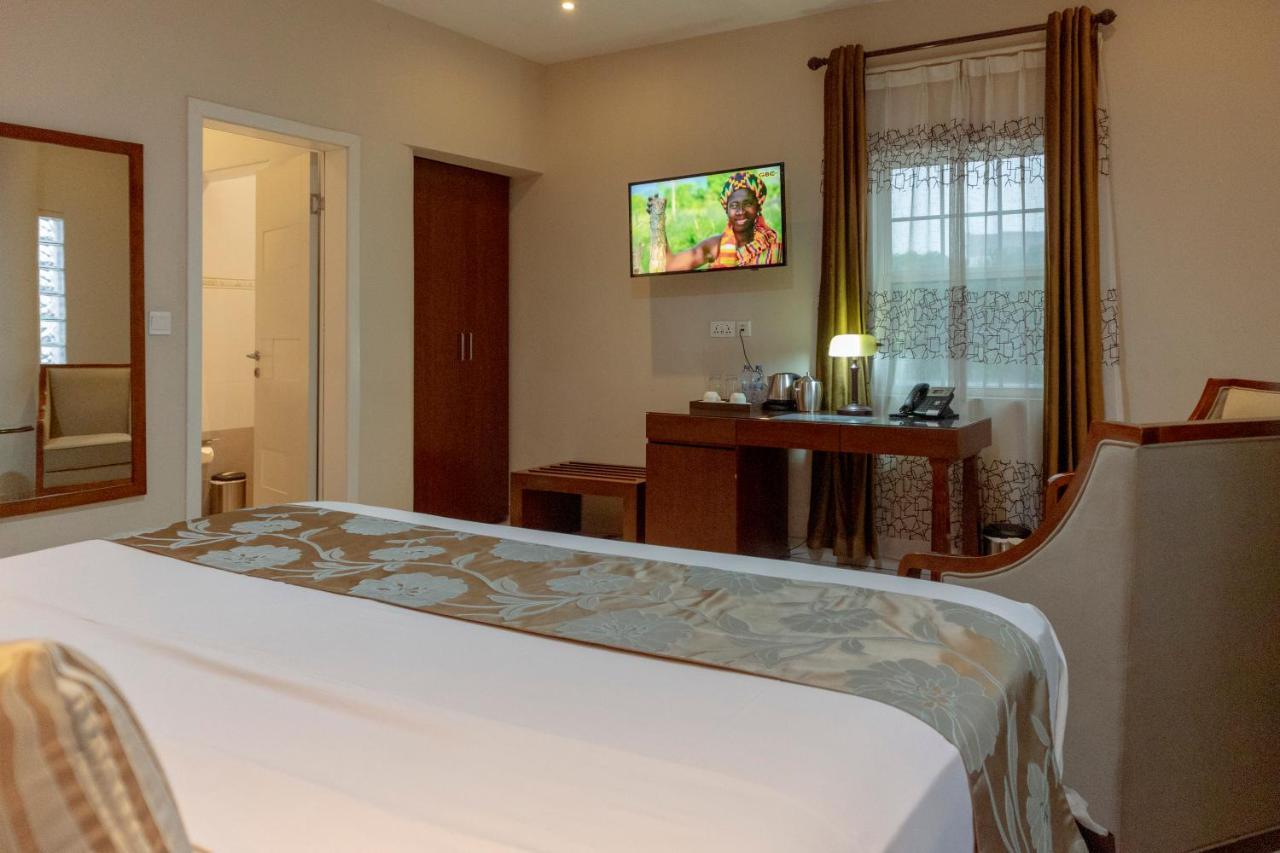 Frederick'S Lodge Kumasi Luaran gambar