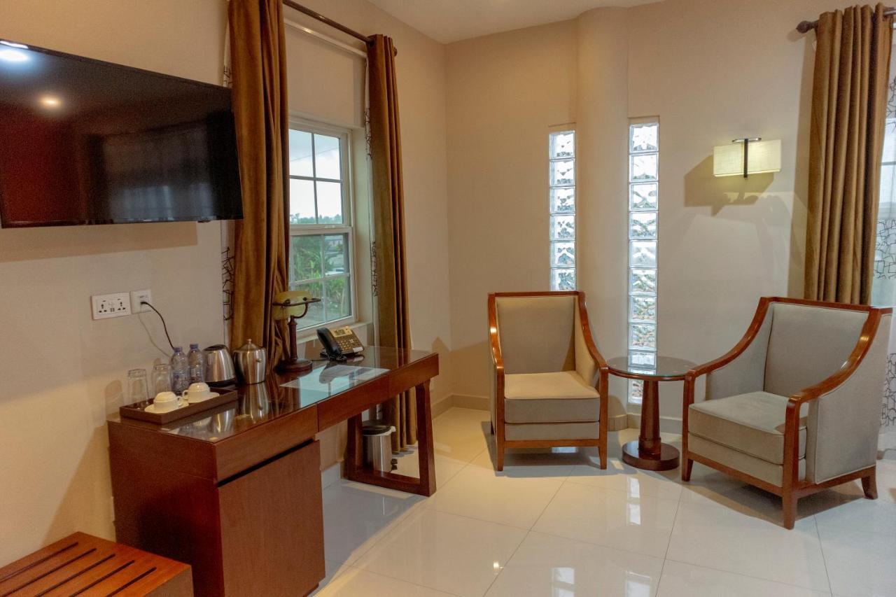 Frederick'S Lodge Kumasi Luaran gambar